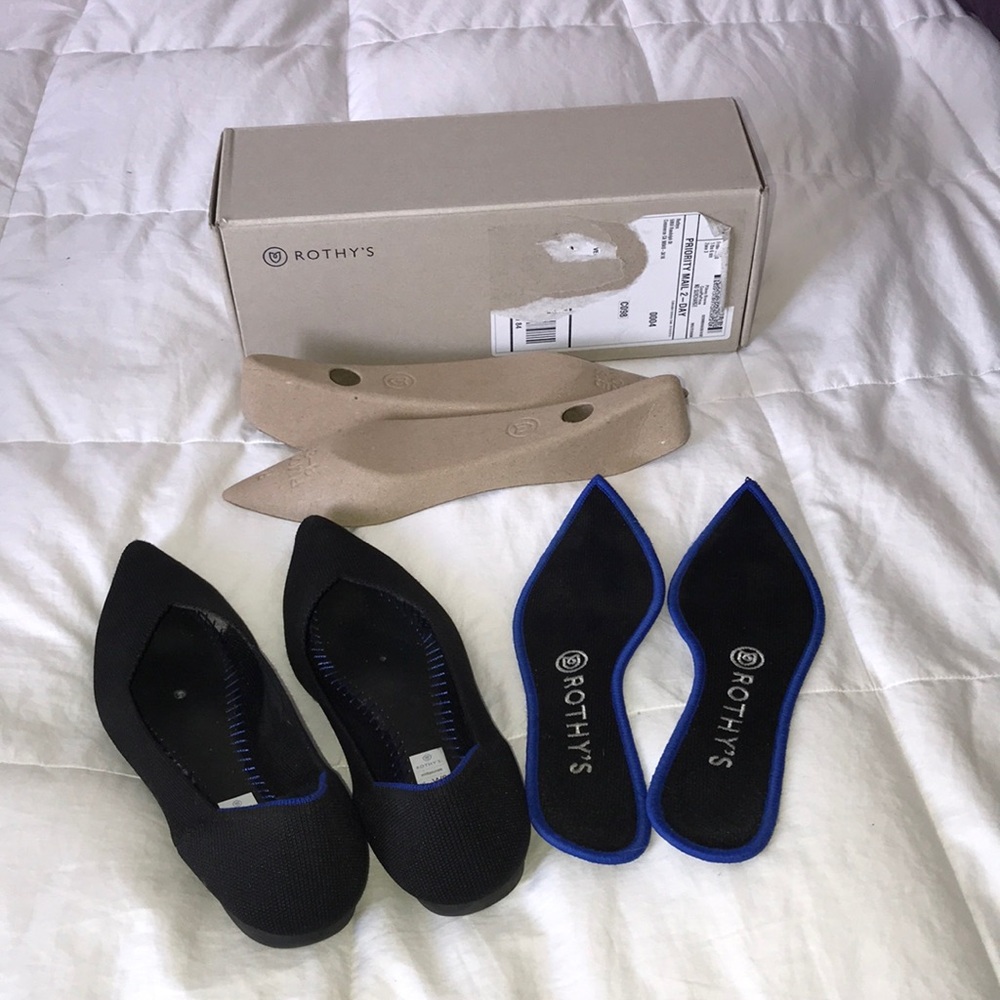 AUTHENTIC ROTHYS THE POINT SHOES - SIZE 8 w/ BOX